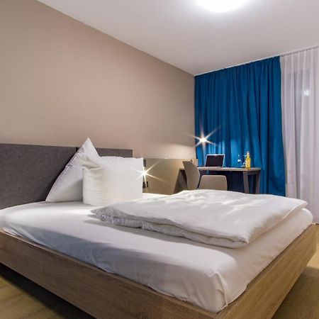 Hotel Berlin Sindelfingen Exterior photo