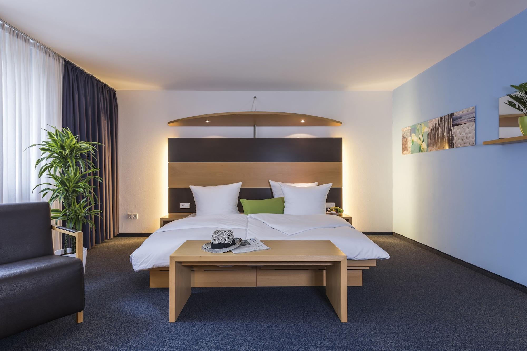 Hotel Berlin Sindelfingen Exterior photo