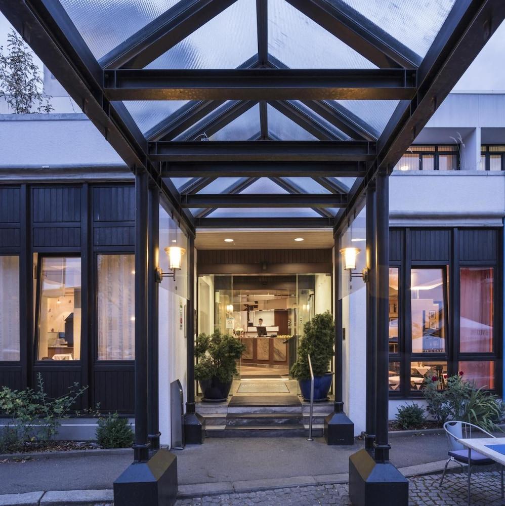 Hotel Berlin Sindelfingen Exterior photo