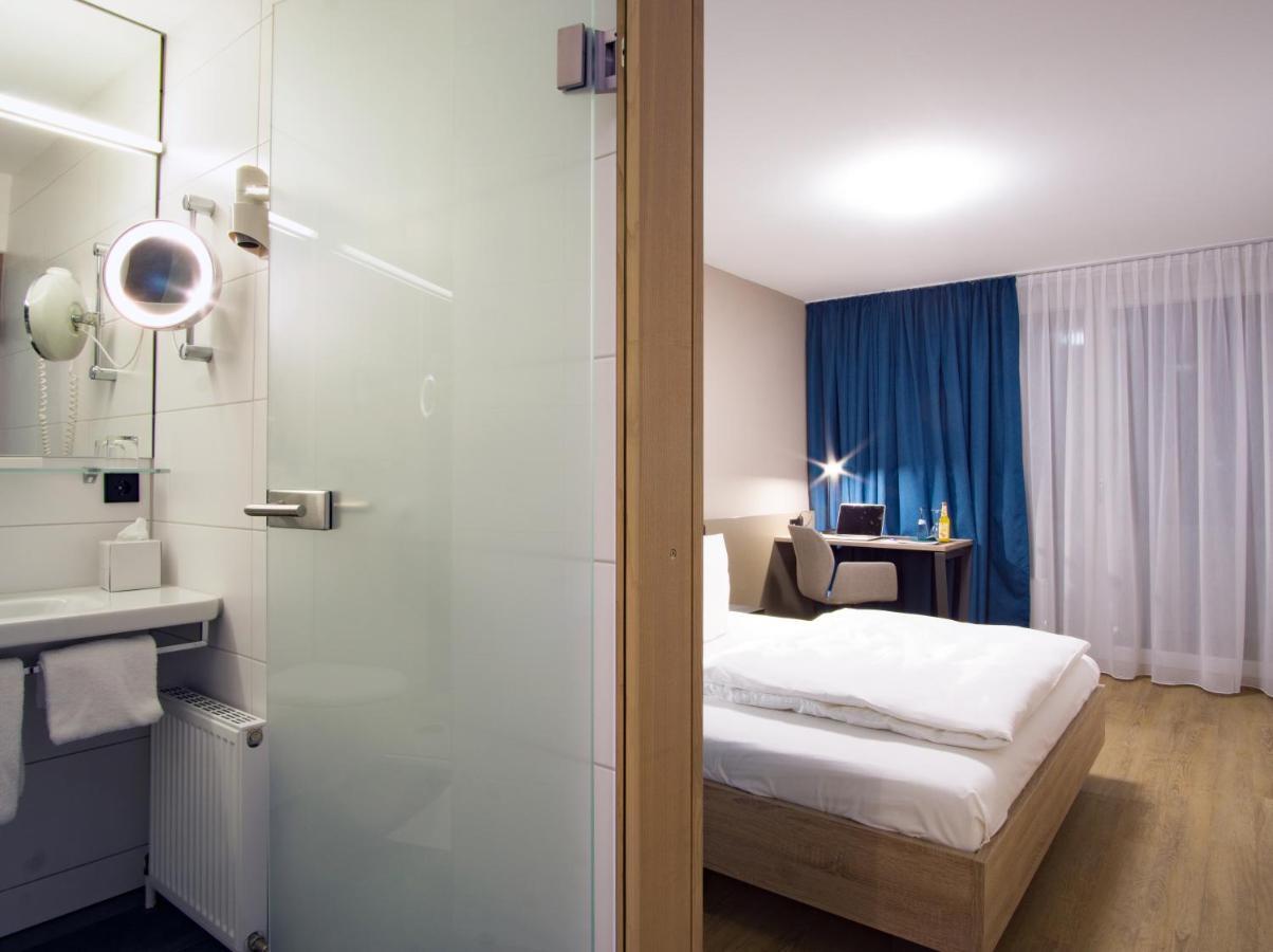 Hotel Berlin Sindelfingen Exterior photo