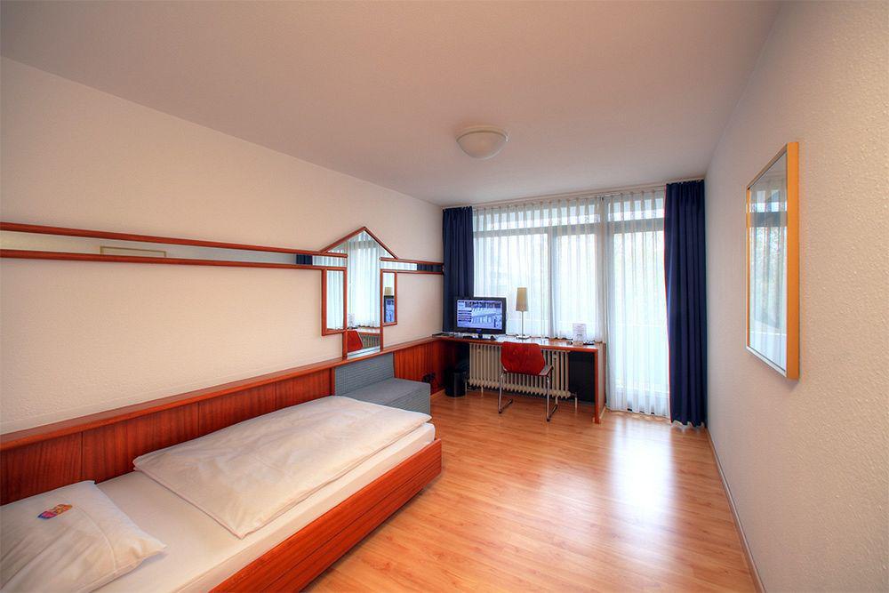 Hotel Berlin Sindelfingen Exterior photo