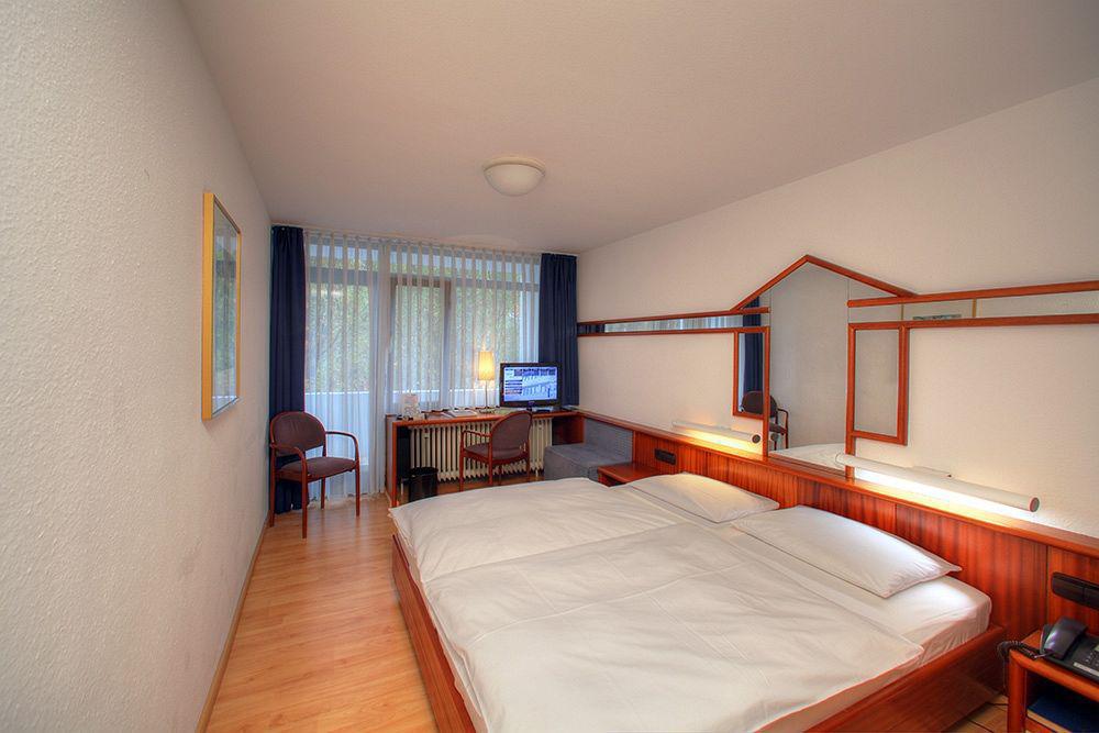 Hotel Berlin Sindelfingen Exterior photo